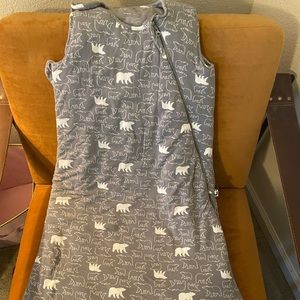 NWOT 24-36M Gunamuna Sleep Bag Duvet, 2.6 TOG, gray bears pattern